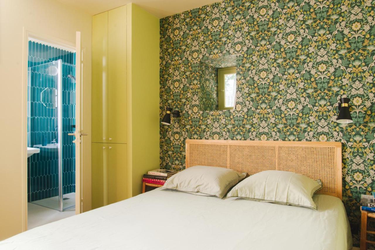 Le Grand Maulnes Bed & Breakfast Parijs